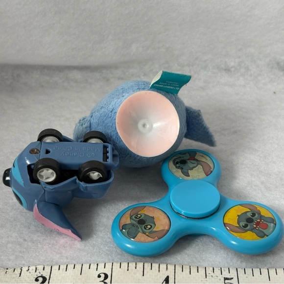 SET OF 3 STITCH Fidget Spinner Mini Plush Head Pull Back Car Japan - Picture 12 of 13